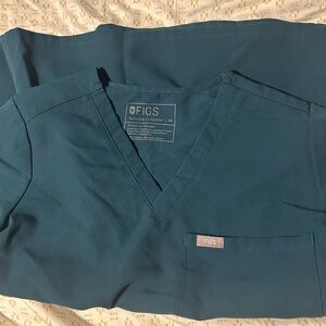 Figs Scrub Top